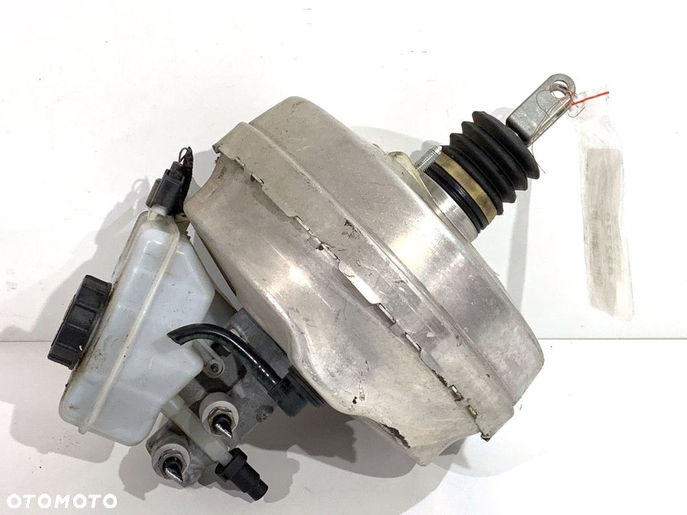 SERWO HAMULCOWE  JAGUAR F-PACE (X761) 2015 - 2022 2.0 TD4 AWD 132 kW [180 KM] olej napędowy 2015 - - 1