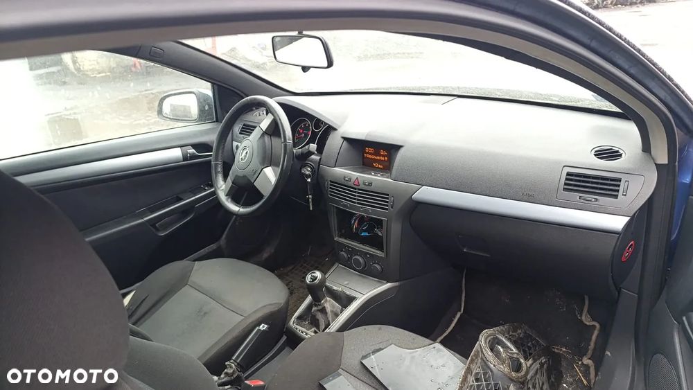 35569 opel astra H 1.6 16 V z16xep skrzynia f17 lakier Z21B - 8