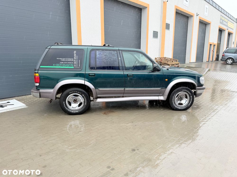 Ford Explorer Highclass - 4