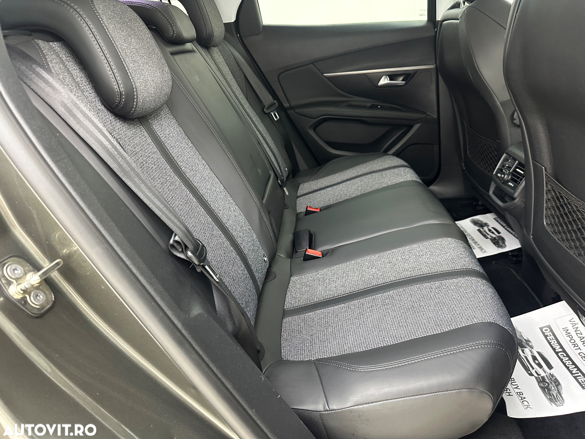 Peugeot 3008 - 17