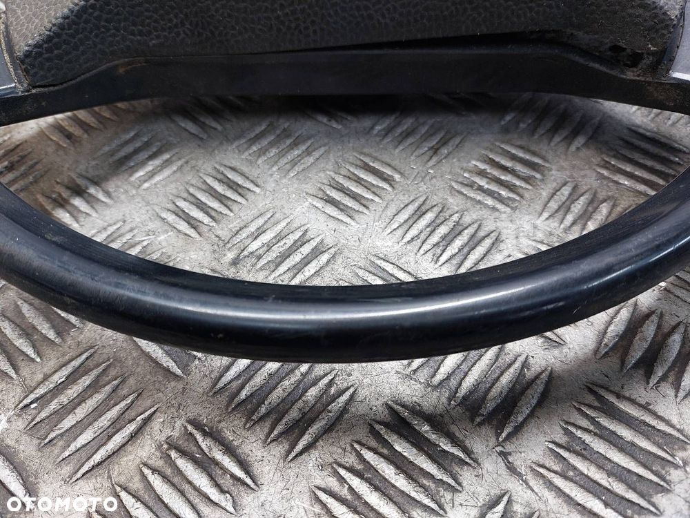 KIEROWNICA SKODA 105 S I - 3