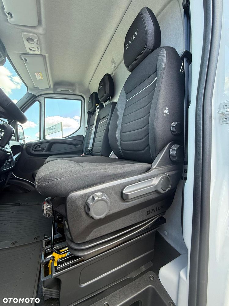 Iveco KONTENER Z WINDĄ - SKRZYNIA ZF AUTOMAT - STARA CENA 2026 - 29