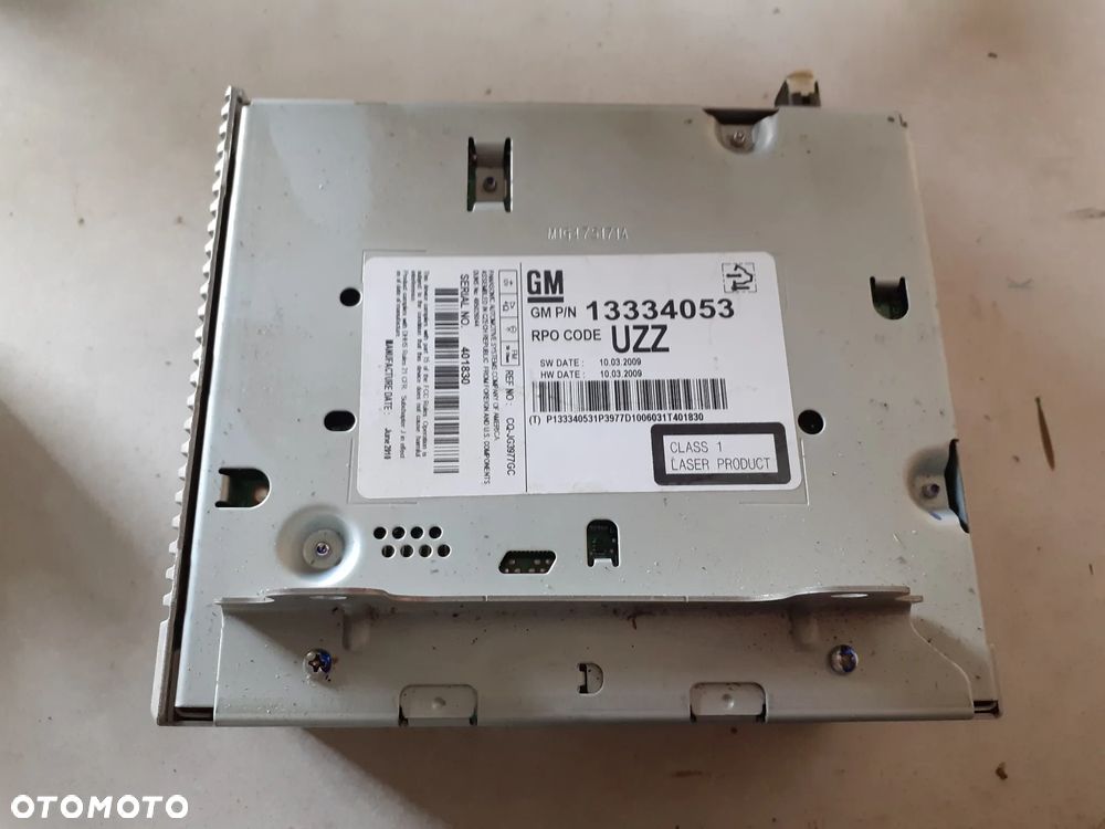 12266 Radio 13334053 Opel Astra J - 1