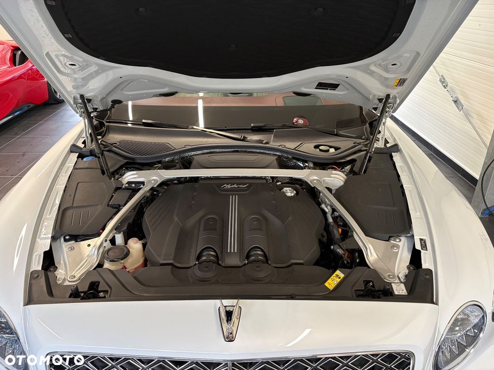 Bentley Flying Spur - 41