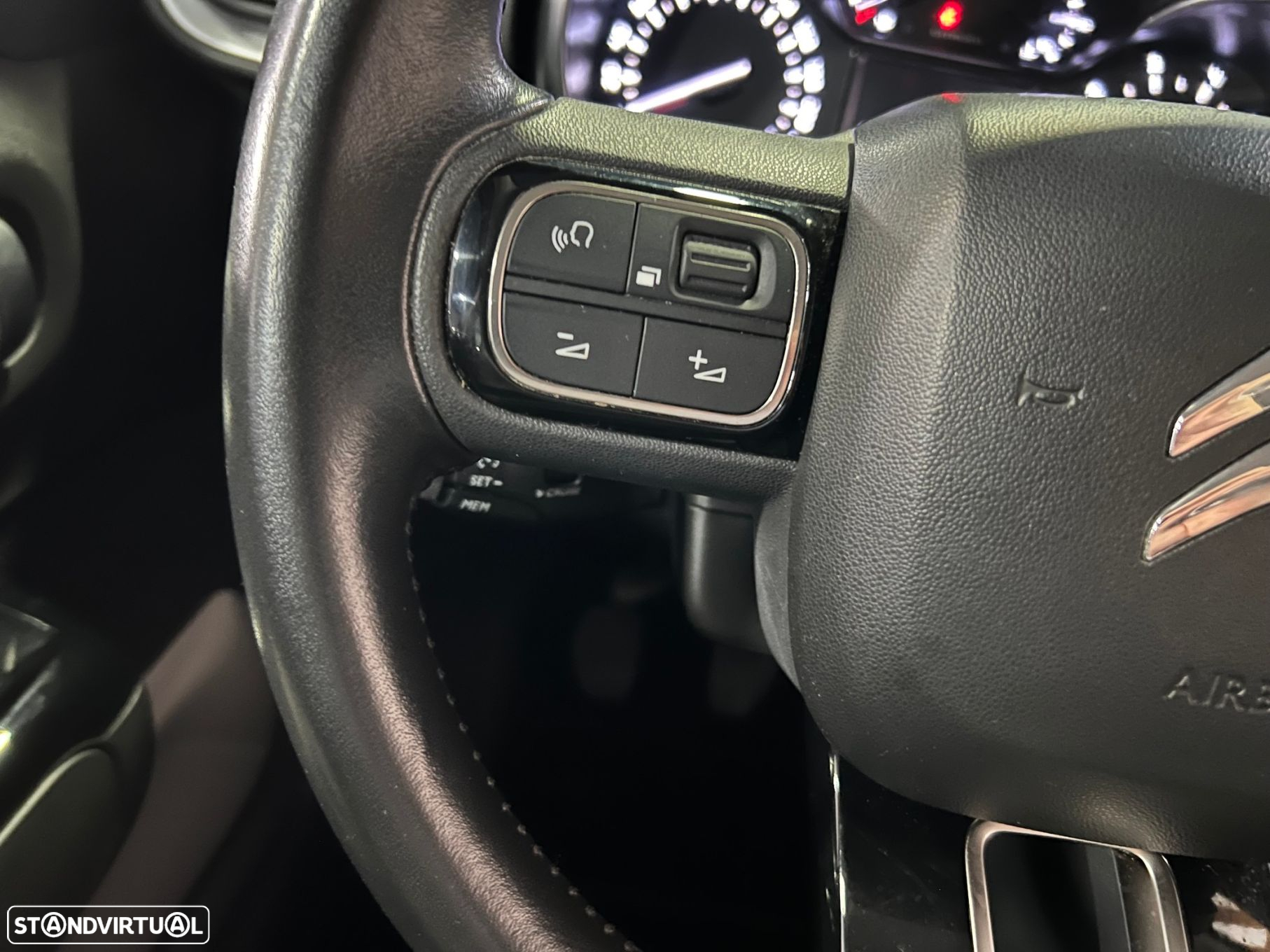 Citroën C3 1.2 PureTech Shine - 16