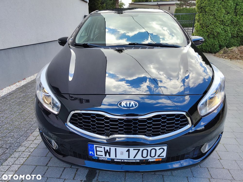 Kia Ceed 1.6 GDI Platinum Edition - 2