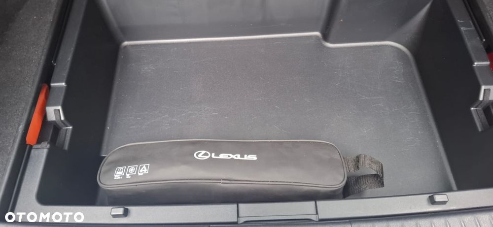 Lexus CT 200h Elegance - 18