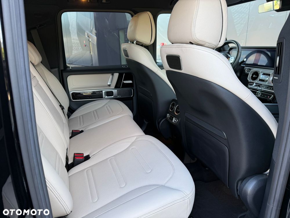 Mercedes-Benz Klasa G 500 9G-TRONIC AMG Line - 33