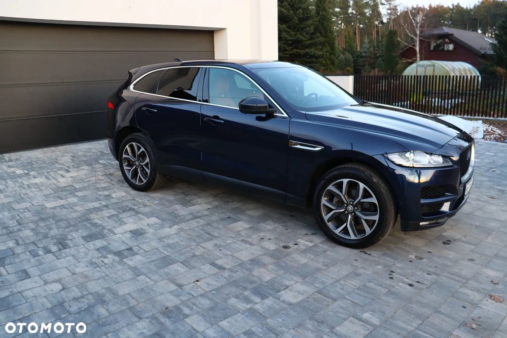 Jaguar F-Pace 2.0 i4P AWD Prestige - 2