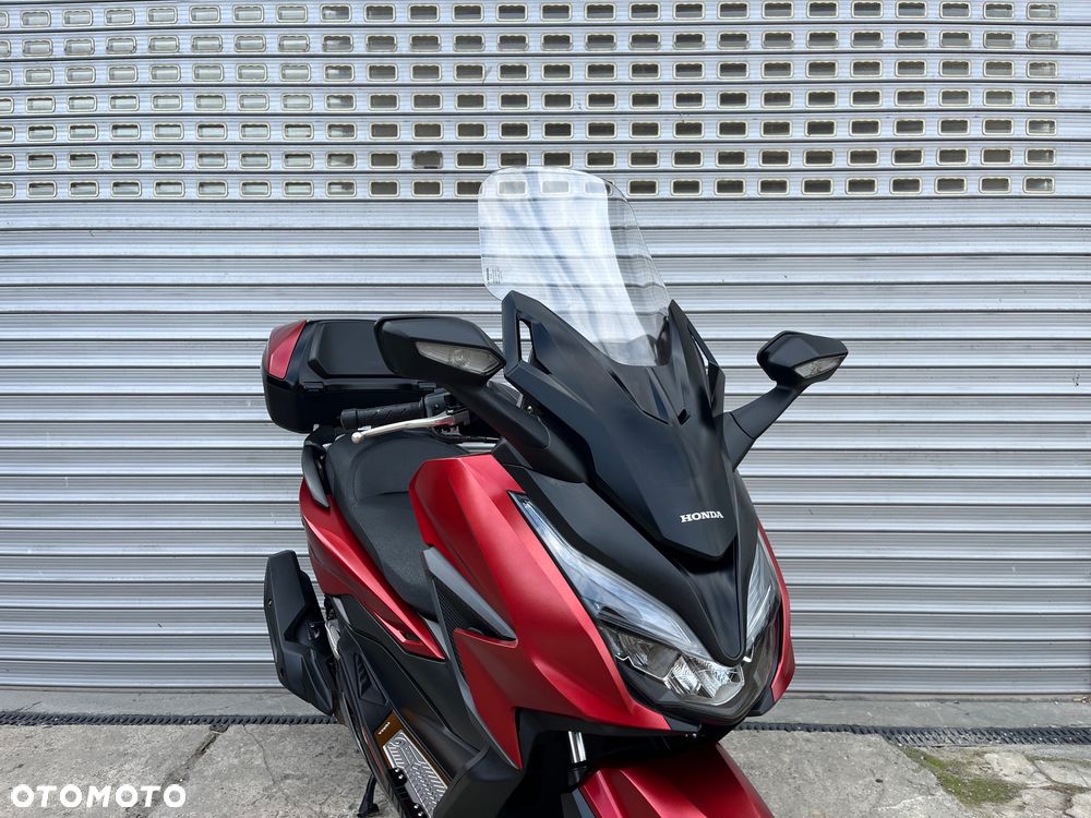 Honda NSS - 28
