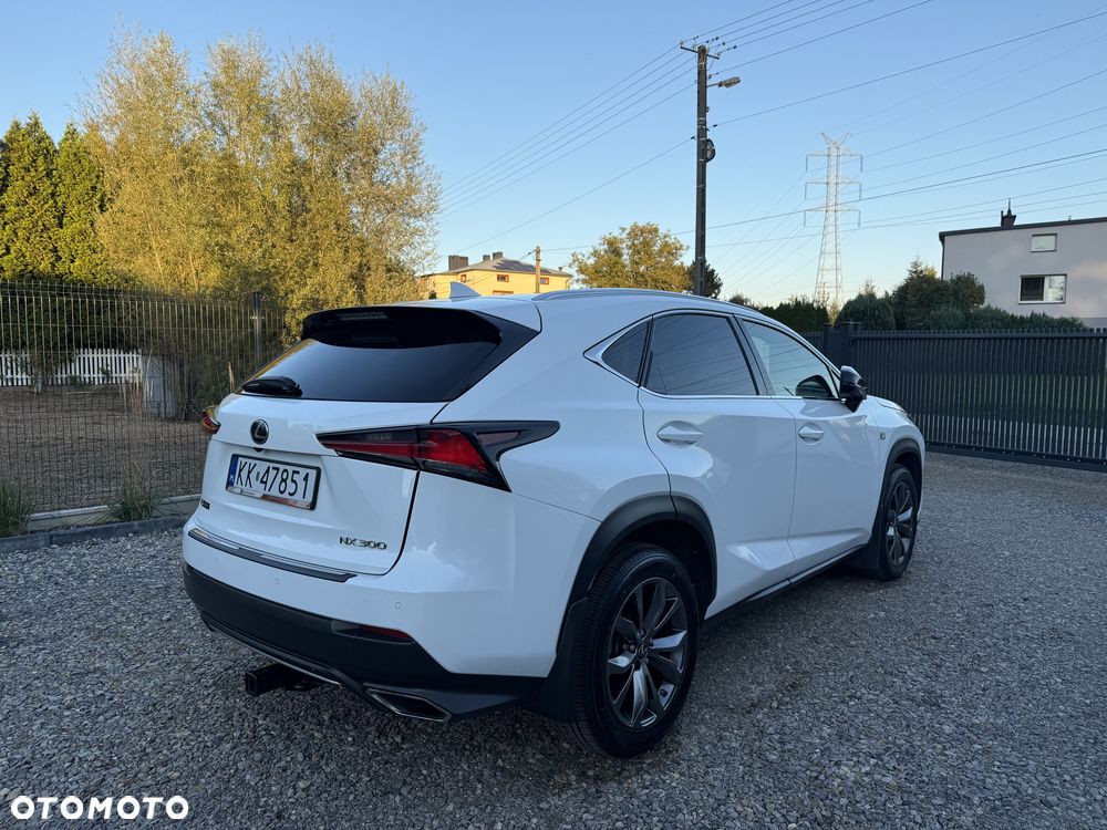 Lexus NX 300 AWD F SPORT - 2