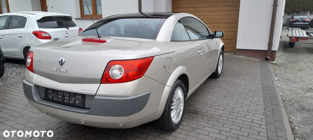 Renault Megane 2.0 Coupe-Cabriolet Confort Authenique - 23