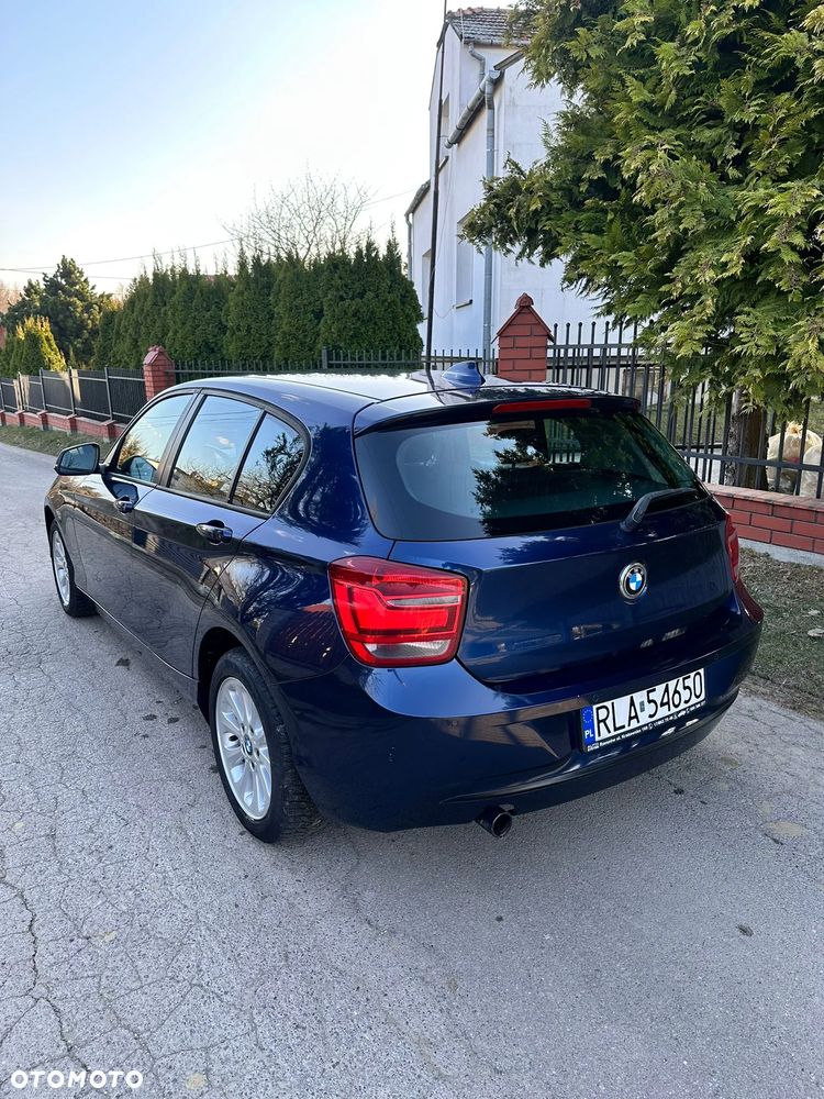BMW Seria 1 116d Sport Line - 10