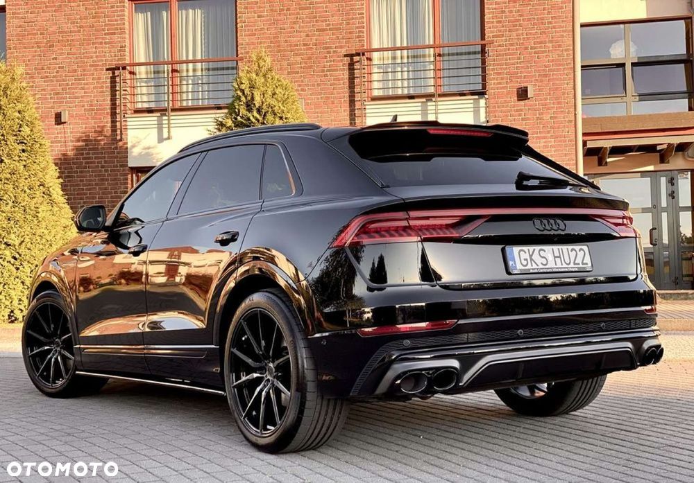Audi Q8 - 18