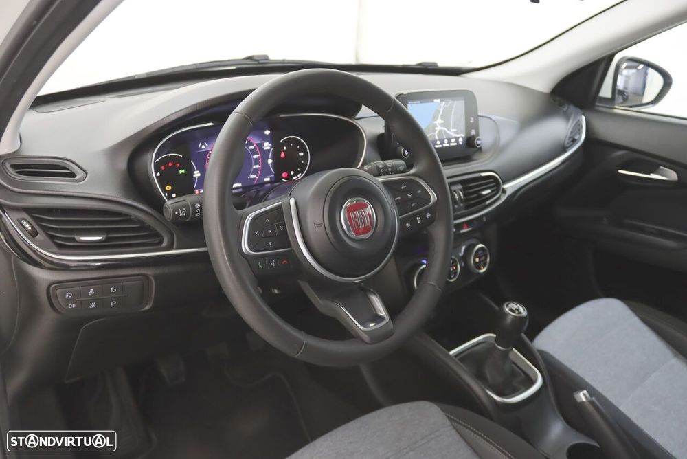 Fiat Tipo Cross 1.3 Multijet - 3