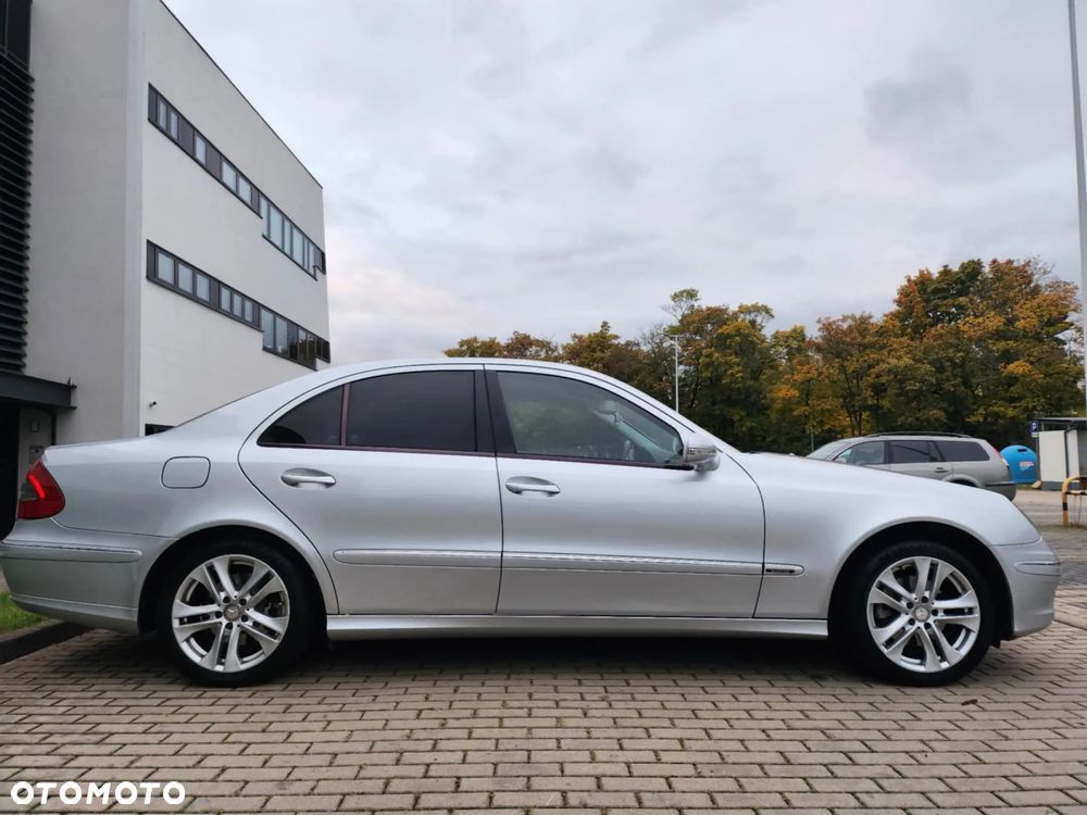 Mercedes-Benz Klasa E - 8