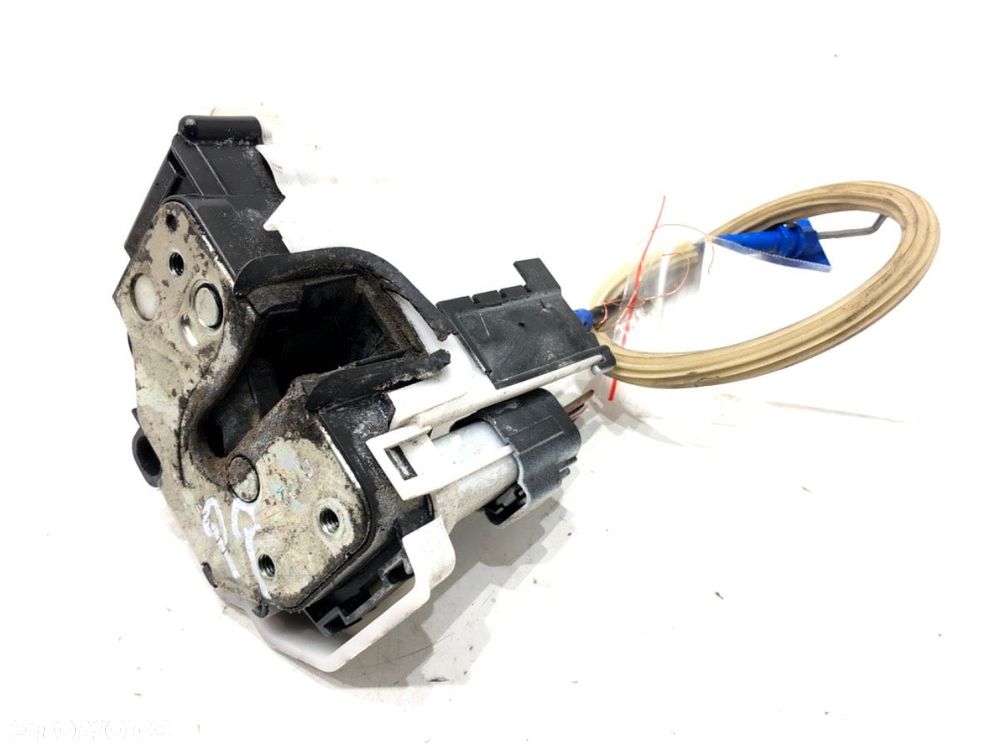 ZAMEK DRZWI PRAWY PRZÓD  CITROEN NEMO Nadwozie pełne/minivan (AA_) 2008 - 2022 1.3 HDi 75 55 kW - 2