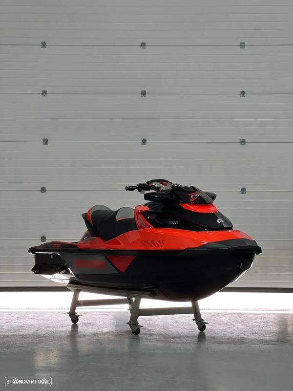 Sea-Doo RXT 300