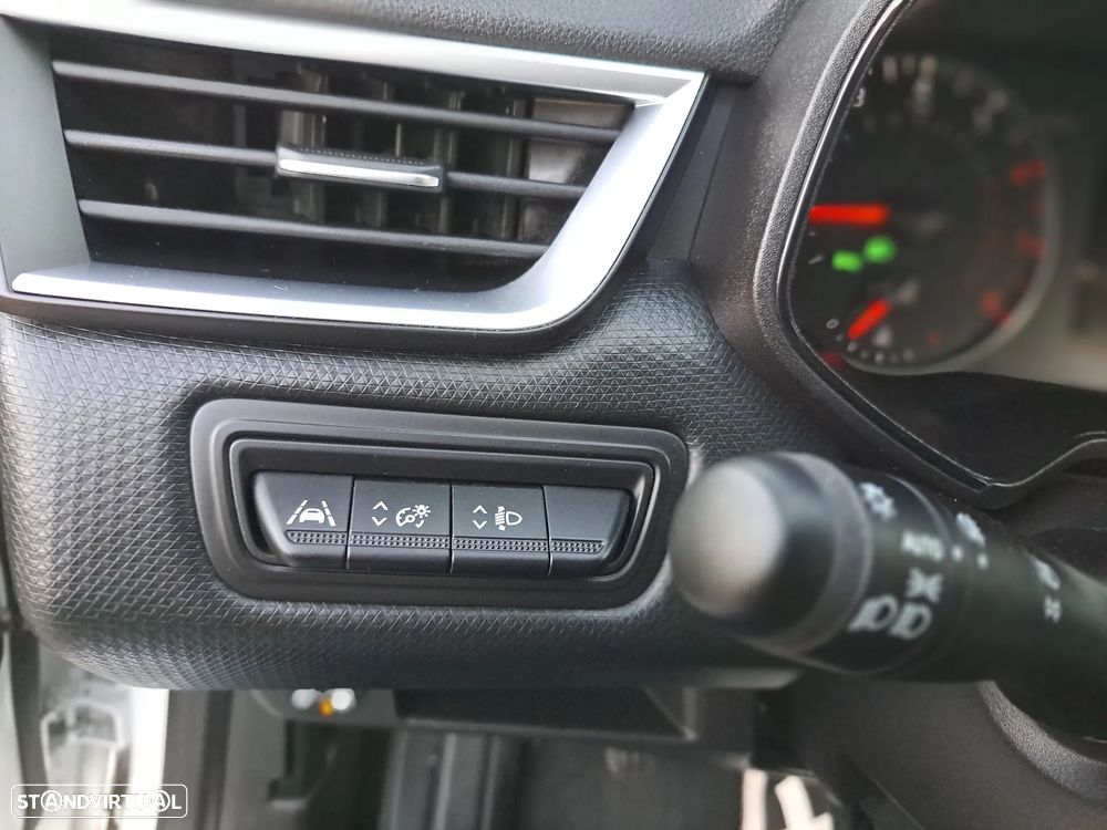 Renault Clio 1.0 TCe Evolution Bi-Fuel - 14