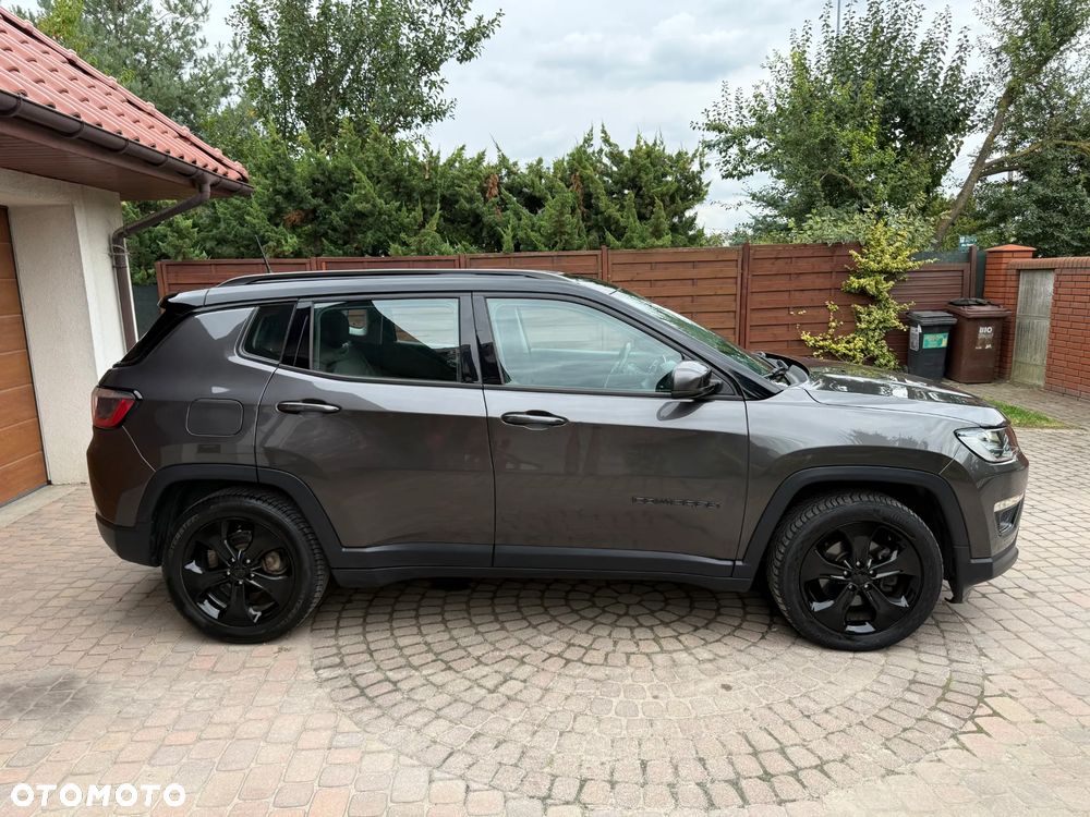 Jeep Compass 1.4 TMair Night Eagle FWD S&S - 24