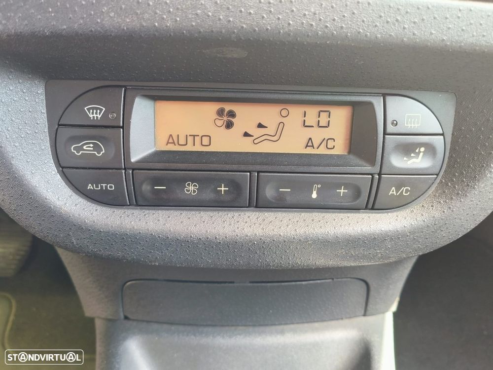 Citroën C2 1.4 HDi VTR - 16