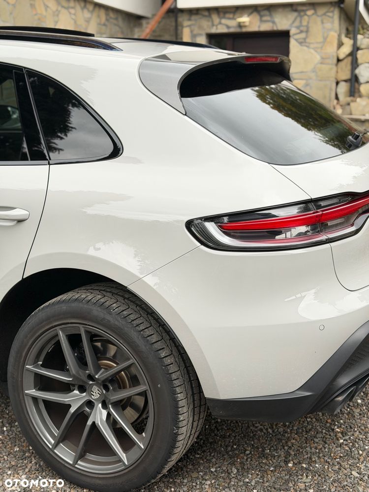 Porsche Macan T - 14