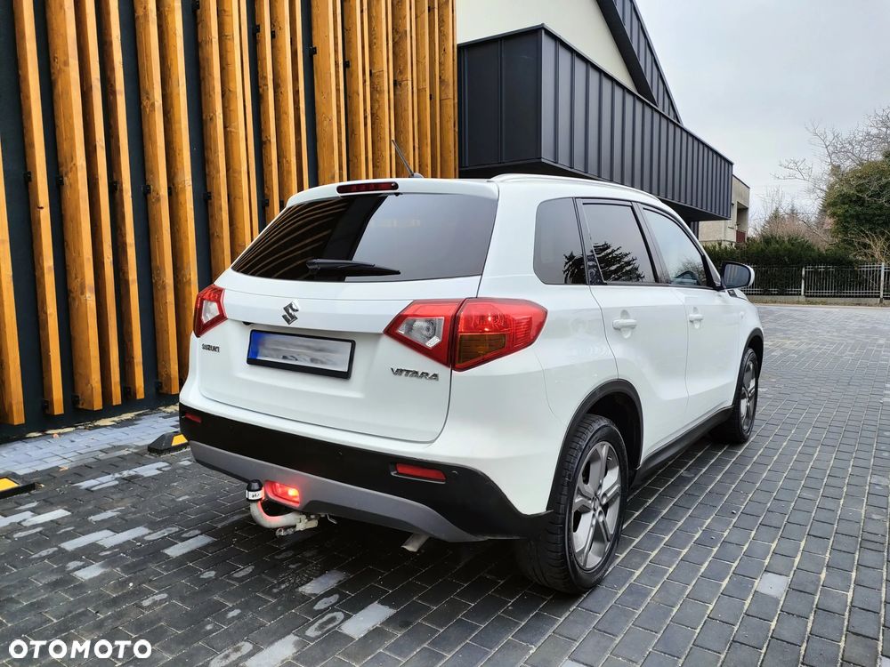 Suzuki Vitara 1.6 Premium 2WD - 28