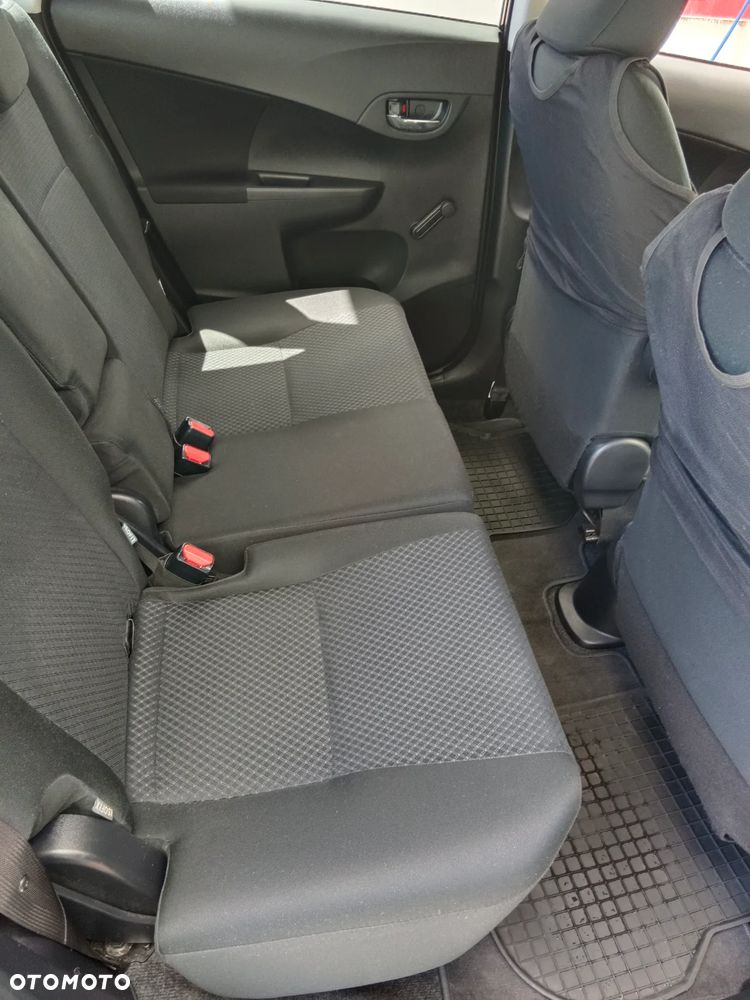 Toyota Verso S - 9