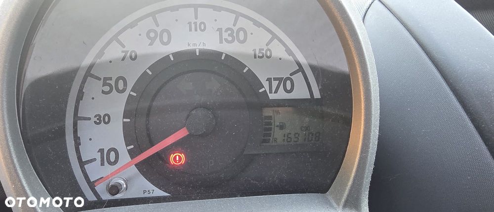 Toyota Aygo City - 8