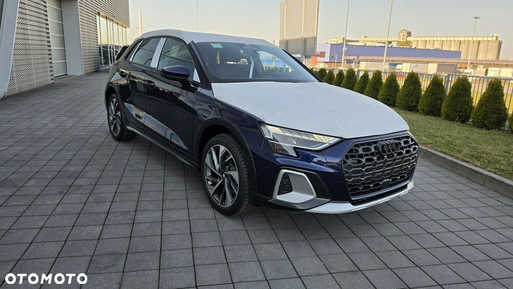 Audi A3 Allstreet TFSI mHEV 110 kW S tronic - 2