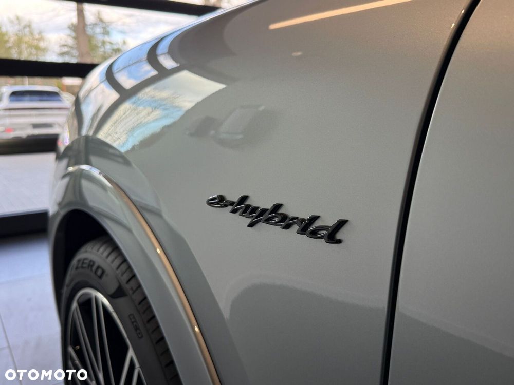 Porsche Cayenne - 9