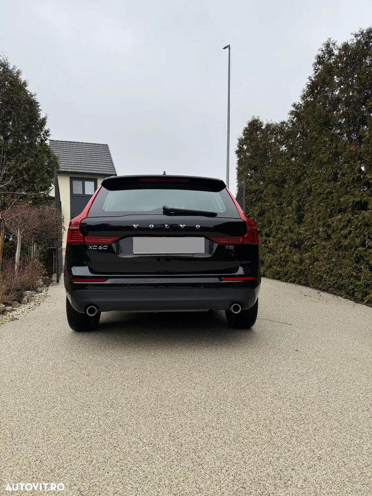 Volvo XC 60 T5 Geartronic Momentum Pro - 11