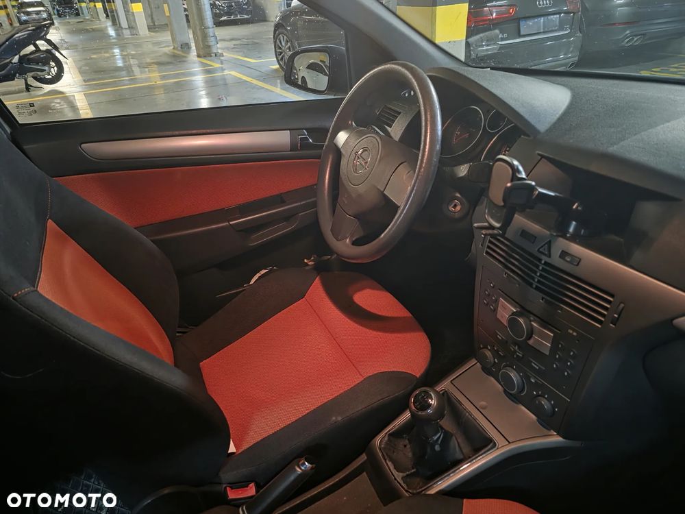 Opel Astra 1.6 - 7