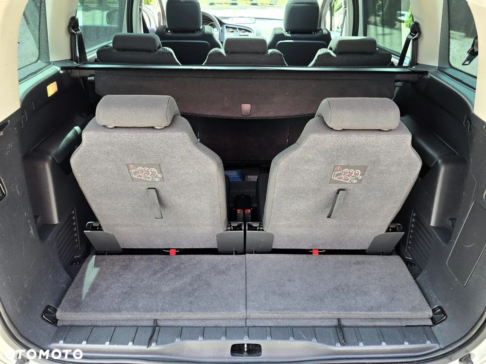 Peugeot 5008 HDI FAP 165 Automatik Active - 33