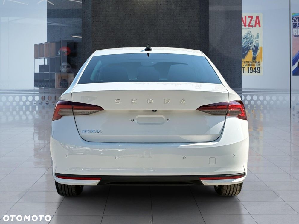 Skoda Octavia - 10