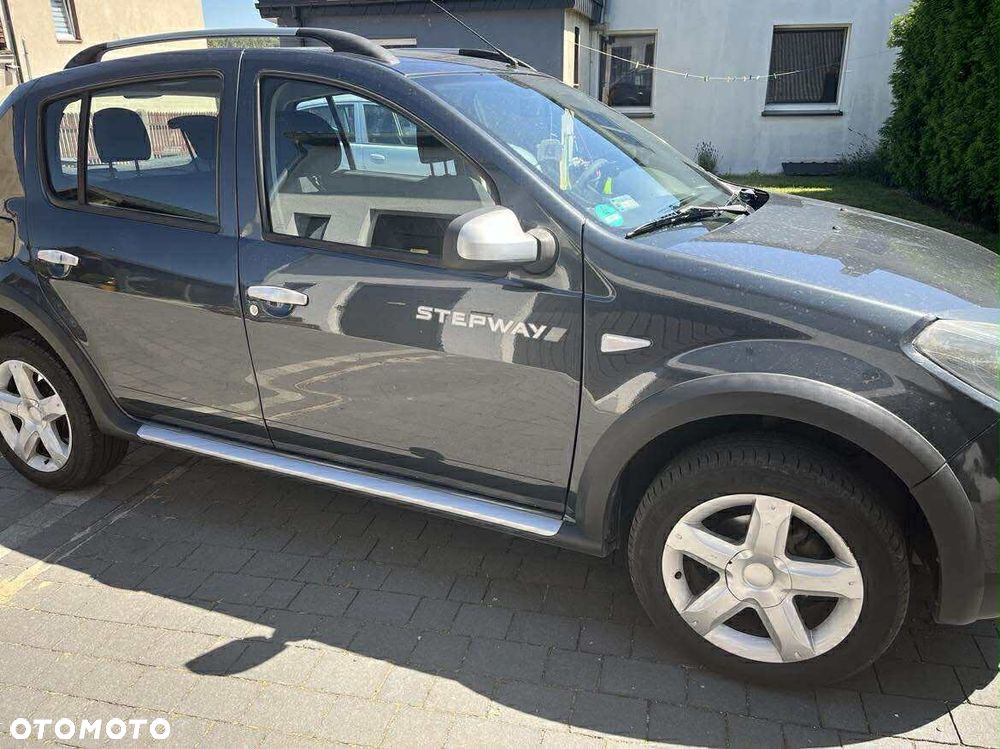 Dacia Sandero 1.6 MPI Stepway - 3