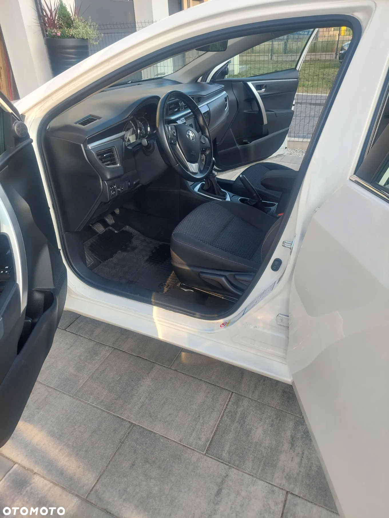 Toyota Corolla 1.6 Prestige - 4