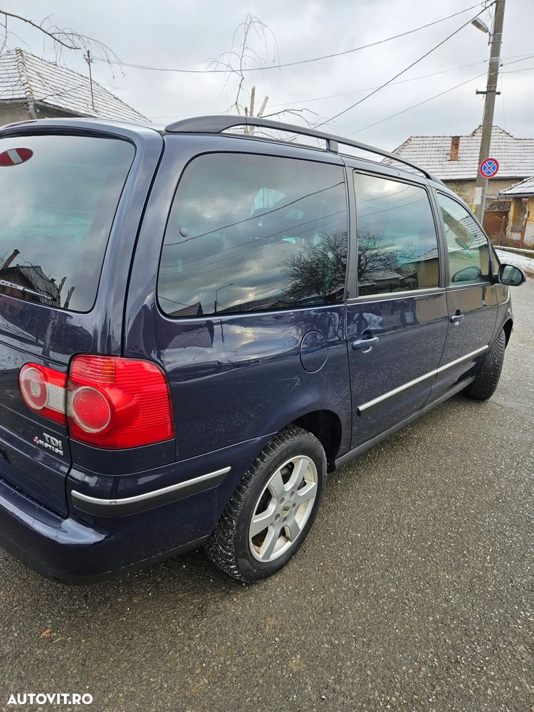Volkswagen Sharan 1.9 TDI 4Motion Exclusive Edition - 7