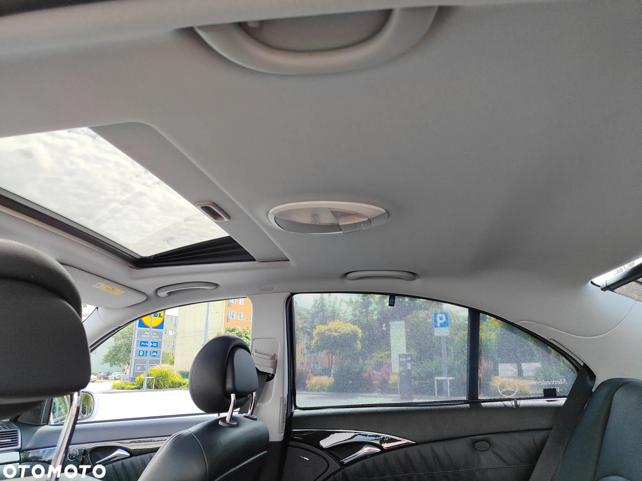 Mercedes-Benz Klasa E 320 4Matic Automatik Avantgarde - 14