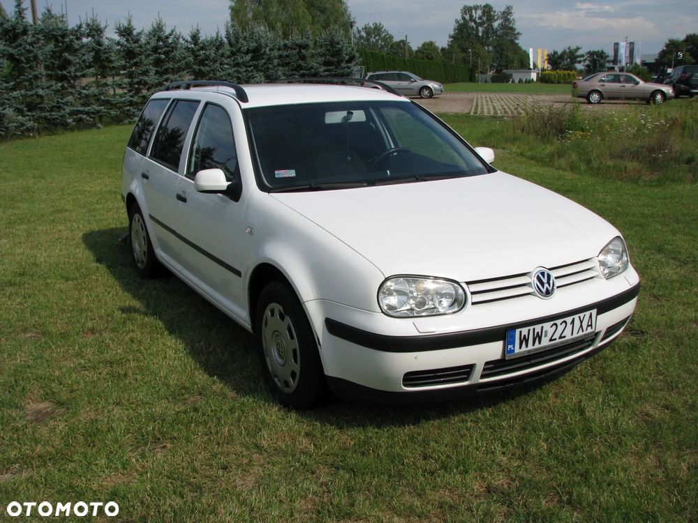 Volkswagen Golf - 2