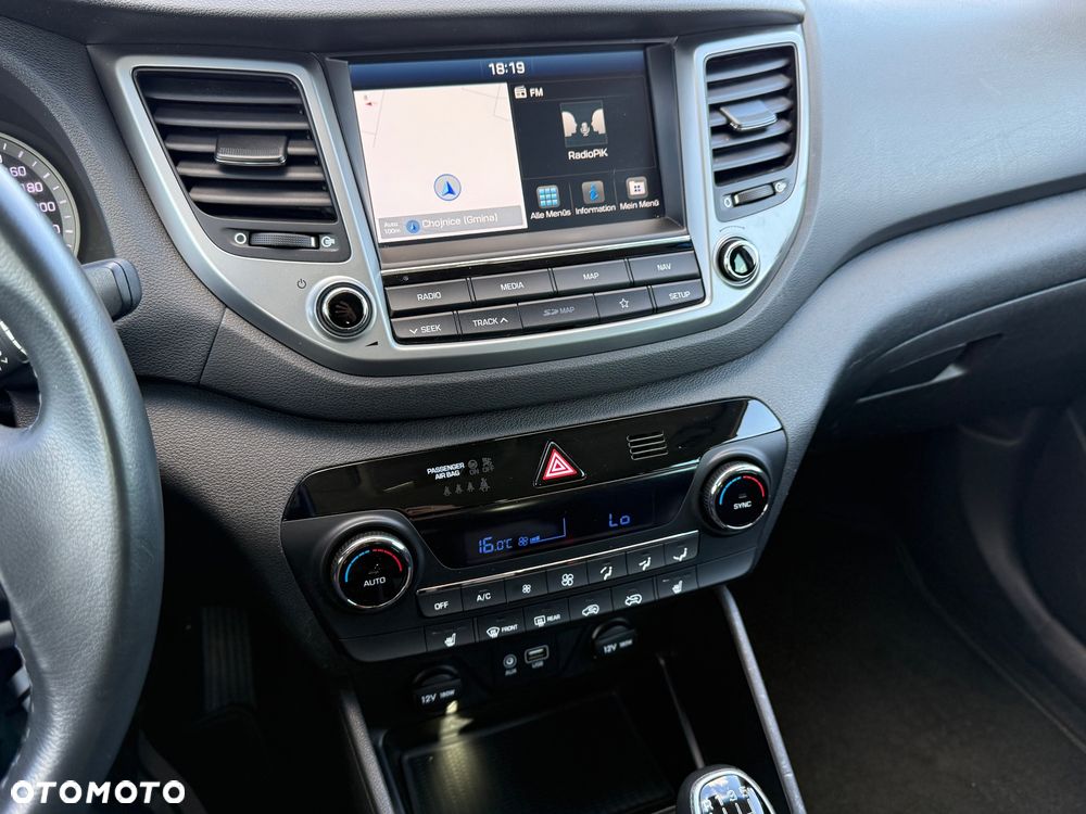 Hyundai Tucson 1.6 GDi 2WD Pure - 27