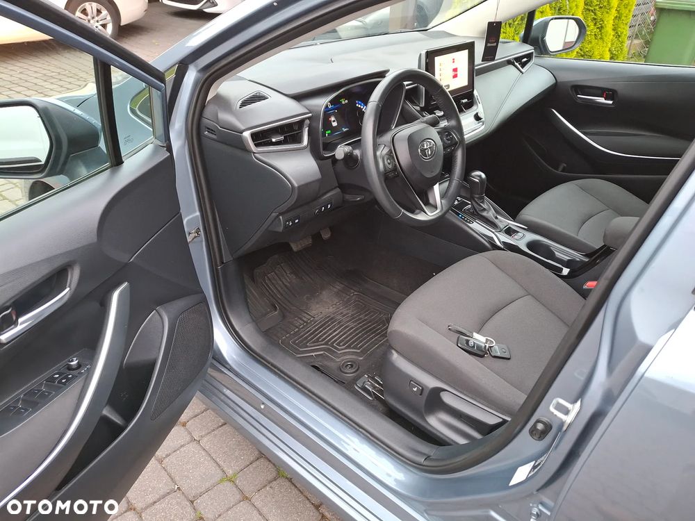 Toyota Corolla 1.8 Hybrid Comfort - 18