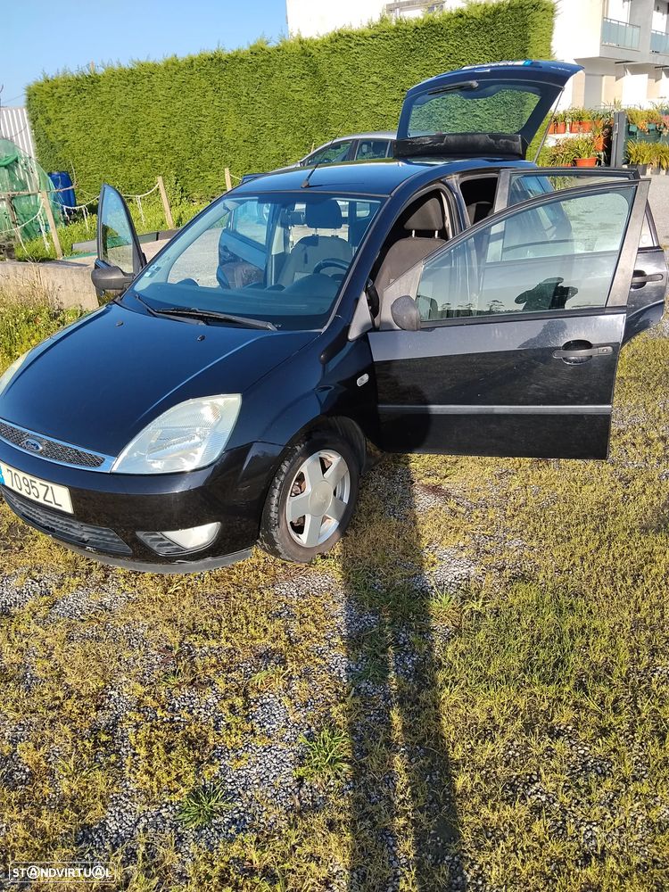 Ford Fiesta 1.25 Ghia - 1