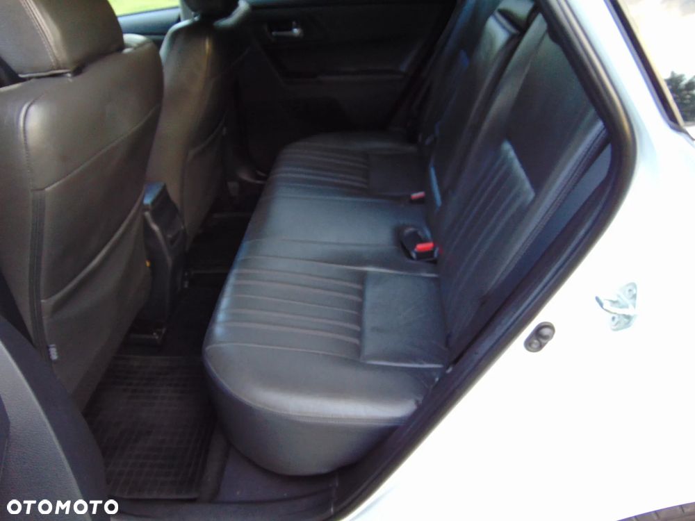 Toyota Auris 1.4 D-4D Luna - 25