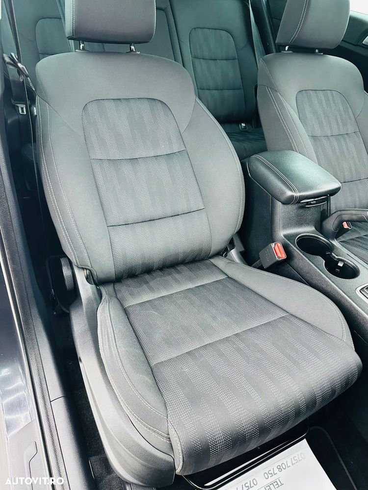 Kia Sportage 1.6 GDI 2WD Black Edition - 24