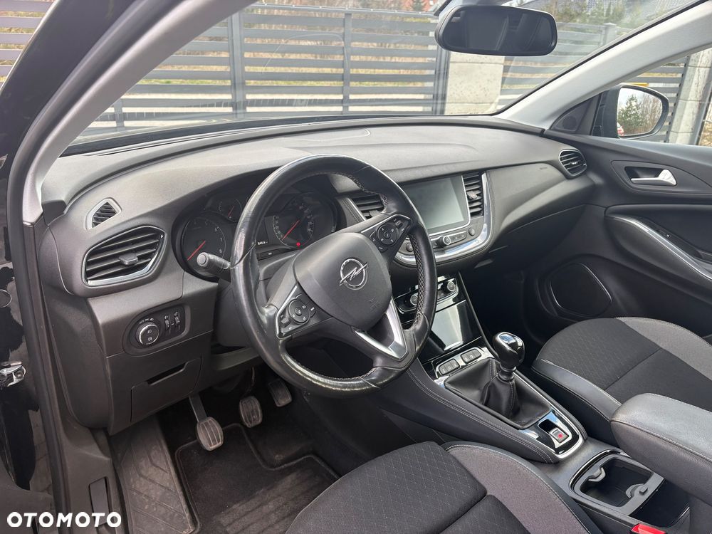 Opel Grandland X 1.2 Start/Stop Business Edition - 7