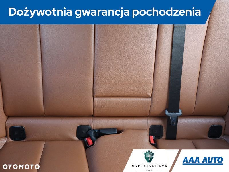 BMW Seria 3 - 12