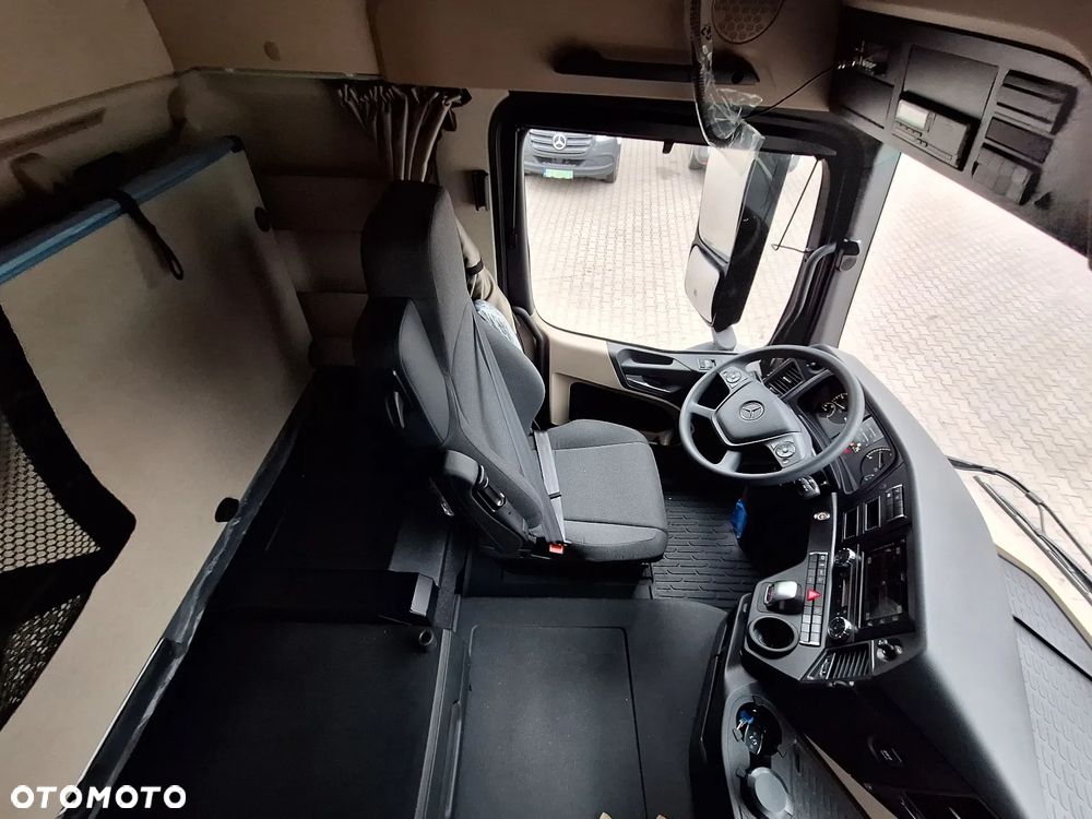 Mercedes-Benz Actros F 1843 LS - 8