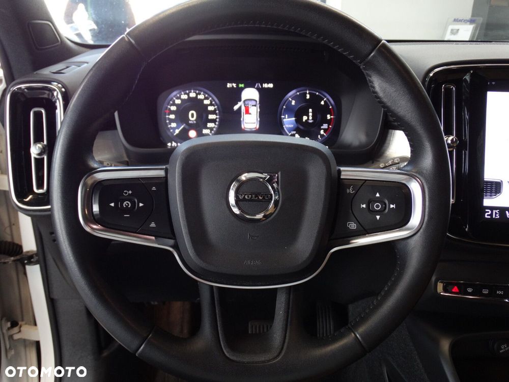 Volvo XC 40 - 15