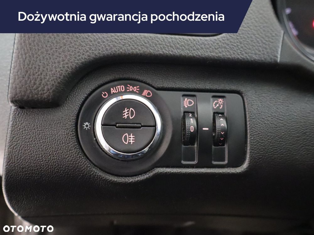 Opel Insignia - 17